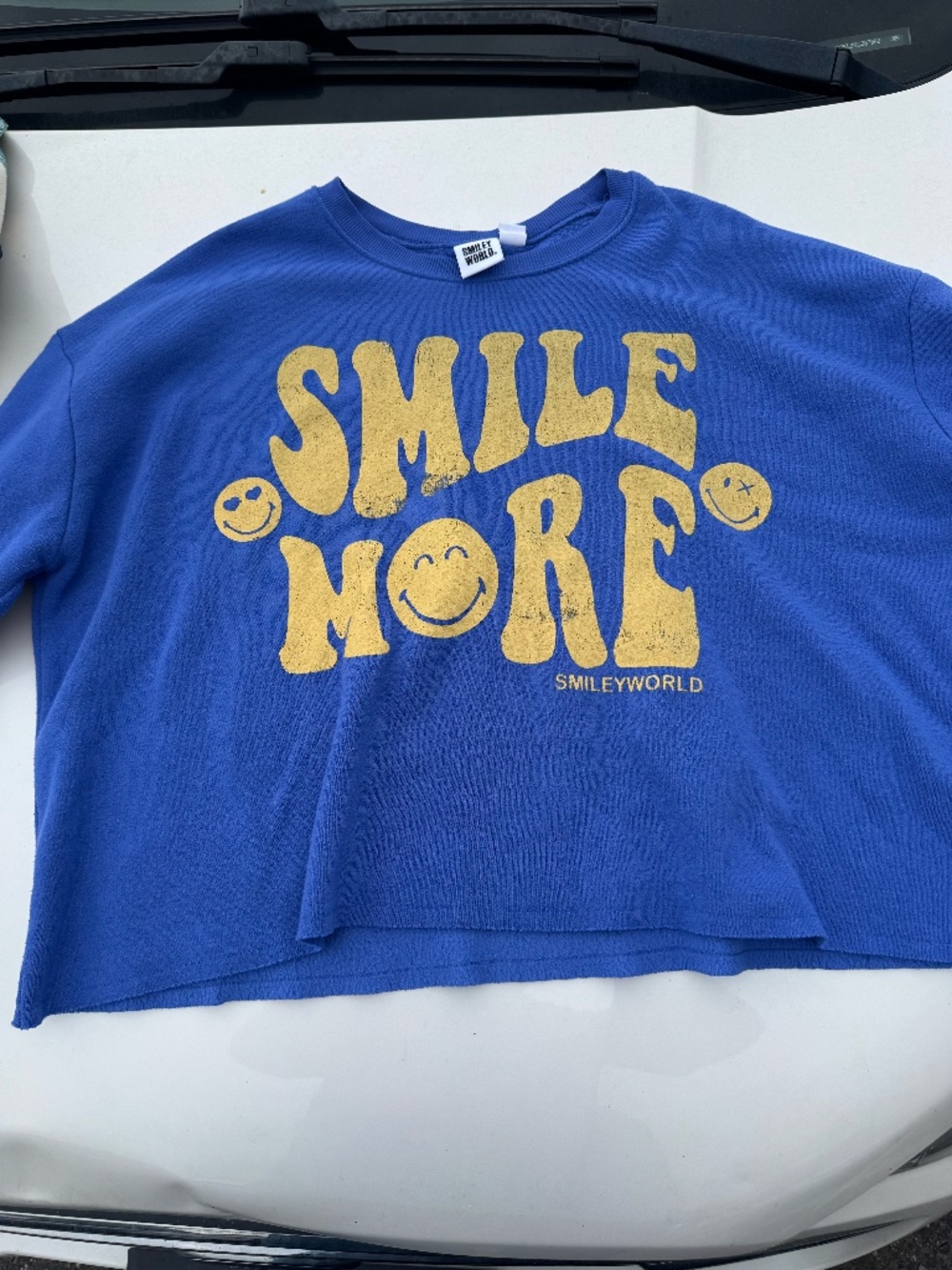 😊💙 SmileyWorld “Smile More” Cropped Sweatshirt Blue Graphic Crewneck Size Larg